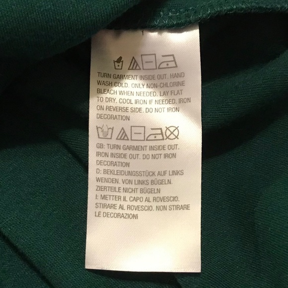 QF forest green 3/4 sleeve top with holiday camper — sparkly! (XL) - Picture 10 of 16